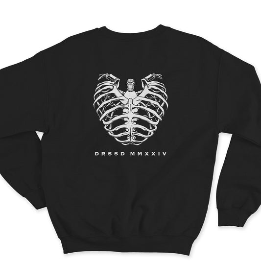 RIBBED HEART BLACK SWEATSHIRT